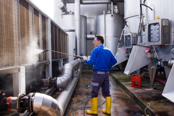 Industrial Pressure Washing in Modesto