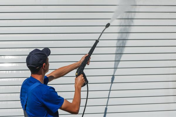 Exterior Building Cleaning in Modesto