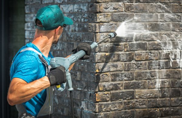 Exterior Masonry Cleaning in Modesto