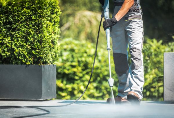 Patio Concrete Cleaning in Modesto