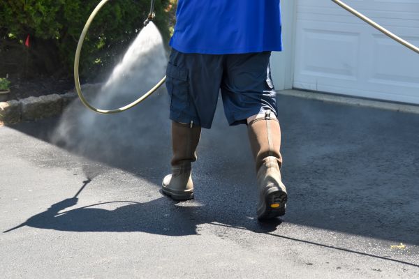 Asphalt Powerwashing in Modesto